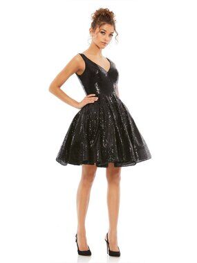 Mac Duggal Ieena Black Sequin Cocktail V-Neck Short Party Dress-New! Size 2